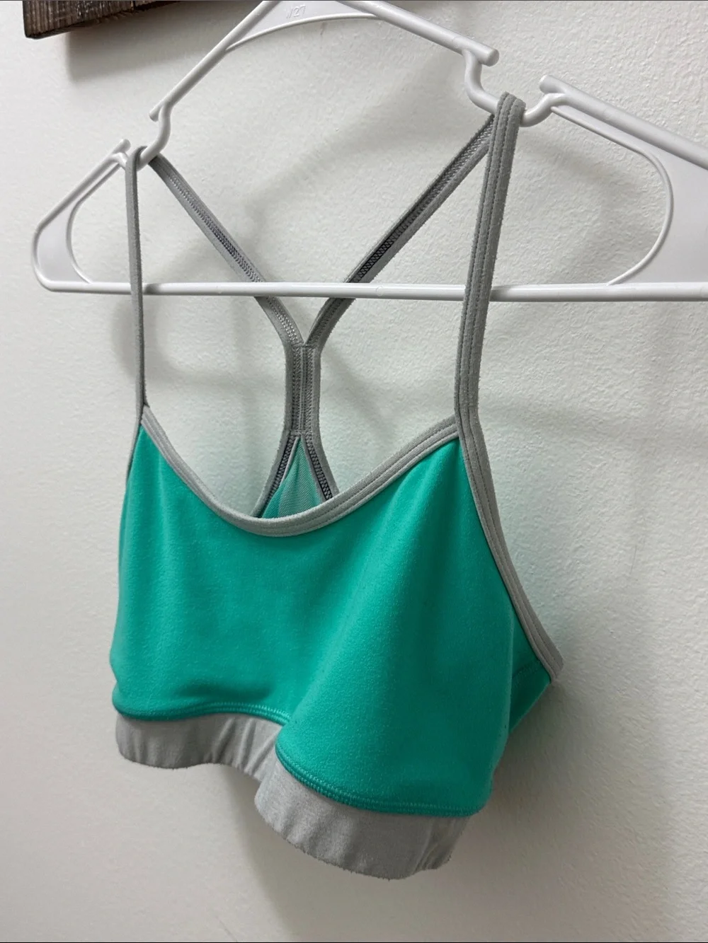 lululemon athletica light supportive